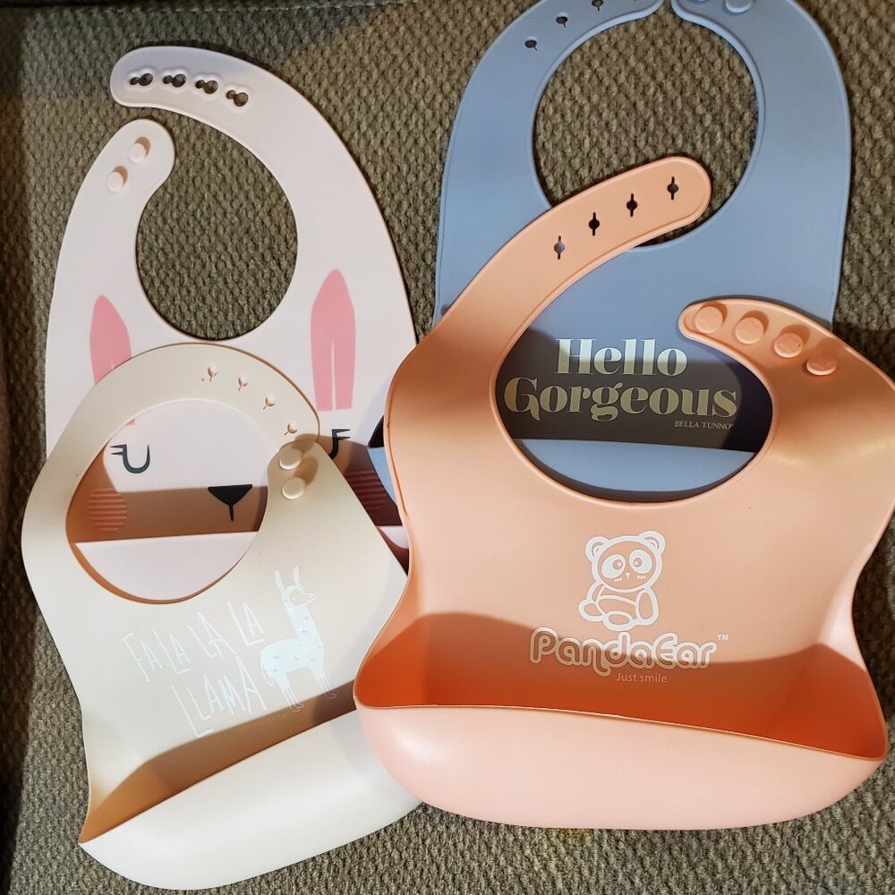 PandaEar 4 pack Silicone Baby Bibs